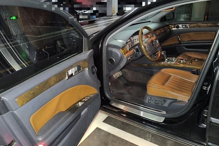 Used Volkswagen Phaeton 2012 3.6L Deluxe Custom Edition Driver Seat