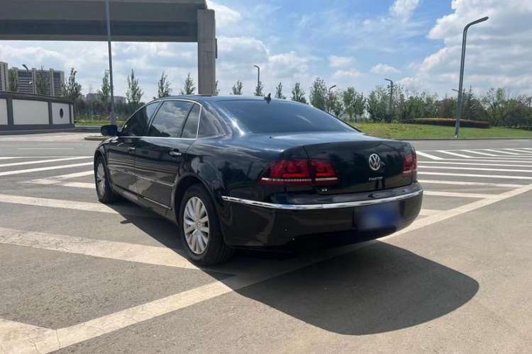 Used Volkswagen Phaeton 2012 3.0L Business Edition Exterior 2