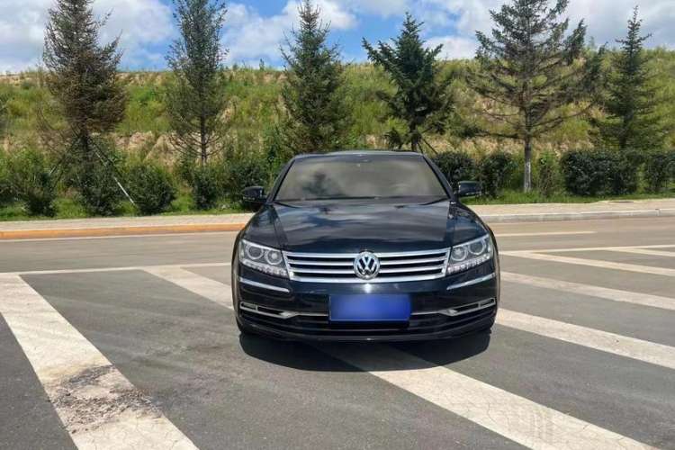 Used Volkswagen Phaeton 2012 3.0L Business Edition Exterior 4