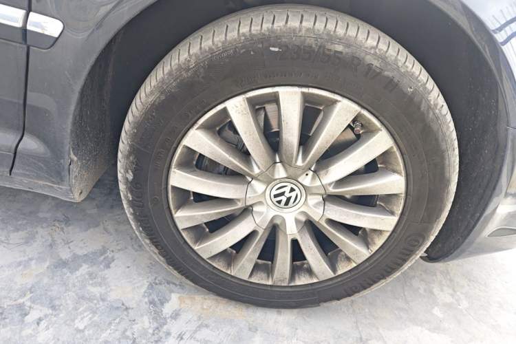Used Volkswagen Phaeton 2012 3.0L Business Edition Exterior 7