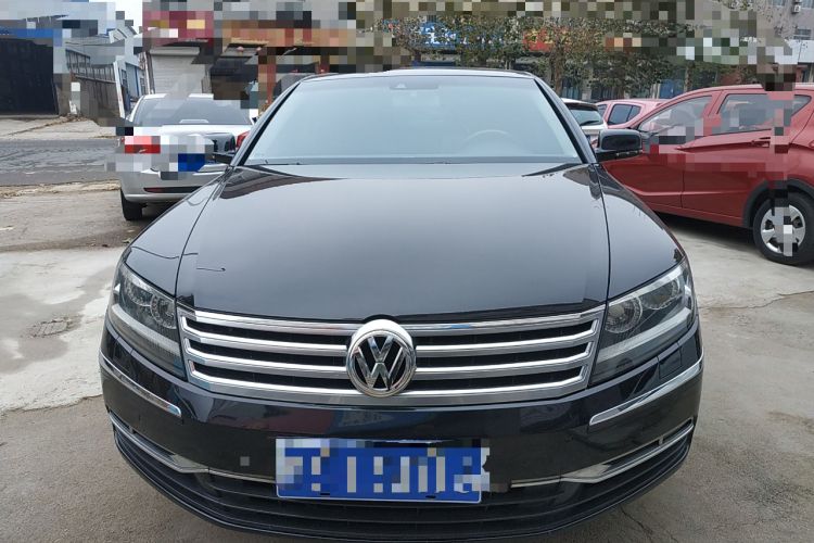 Used Volkswagen Phaeton 2012 3.6L Deluxe Custom Edition Front