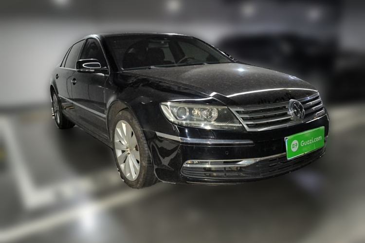 Used Volkswagen Phaeton 2012 3.6L Deluxe Custom Edition Front Right 45 Deg