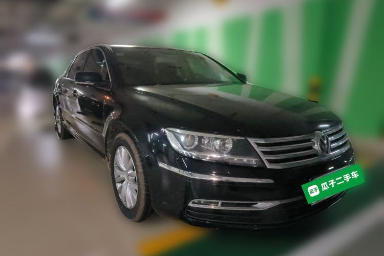 Used Volkswagen Phaeton 2012 3.0L Business Edition Front Right 45 Deg