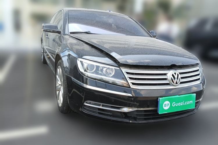 Used Volkswagen Phaeton 2012 4.2L Luxury Custom Edition Front Right 45 Deg