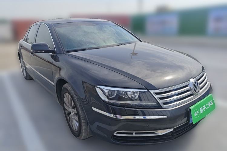Used Volkswagen Phaeton 2012 3.0L Business Edition Front Right 45 Deg