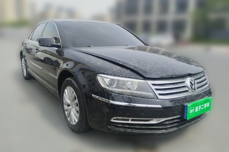 Used Volkswagen Phaeton 2012 3.0L Business Edition Front Right 45 Deg