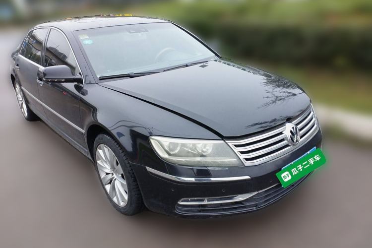 Used Volkswagen Phaeton 2012 4.2L Luxury Custom Edition Front Right 45 Deg