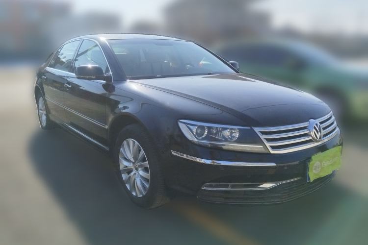 Used Volkswagen Phaeton 2012 3.0L Business Edition Front Right 45 Deg