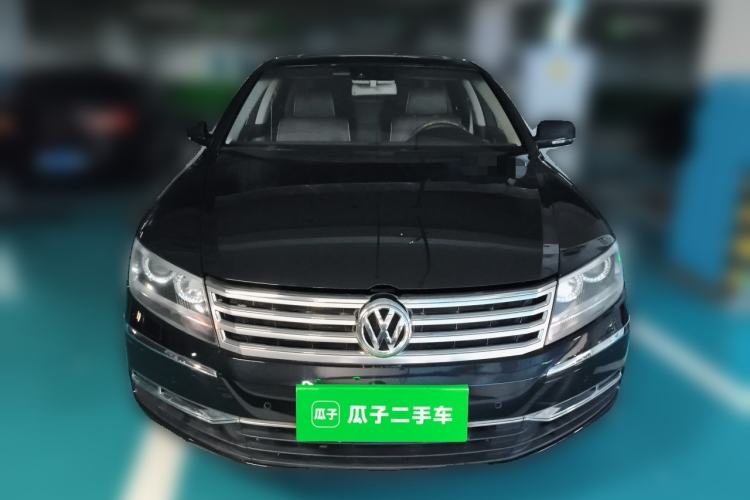 Used Volkswagen Phaeton 2012 3.6L Deluxe Custom Edition Front