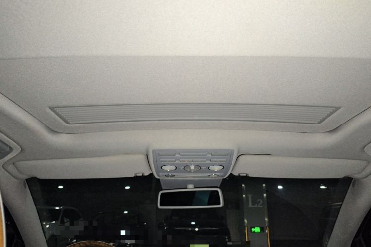Used Volkswagen Phaeton 2012 3.6L Deluxe Custom Edition Headliner