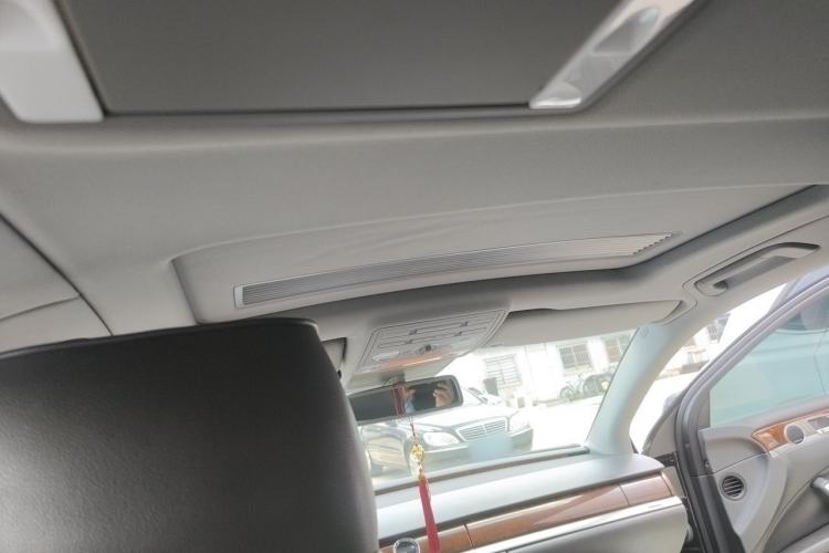 Used Volkswagen Phaeton 2012 3.6L Deluxe Custom Edition Headliner