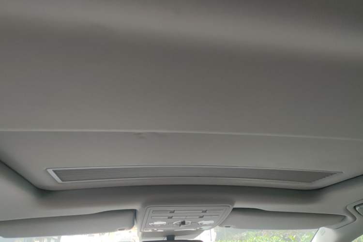 Used Volkswagen Phaeton 2012 3.0L Elite Custom Edition Headliner