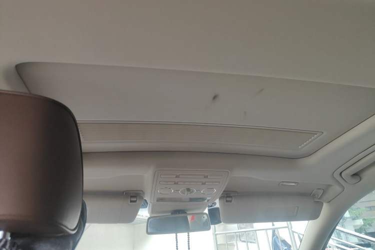 Used Volkswagen Phaeton 2012 3.0L Business Edition Headliner