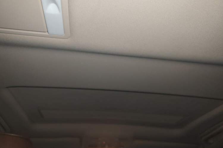 Used Volkswagen Phaeton 2012 3.0L Business Edition Headliner