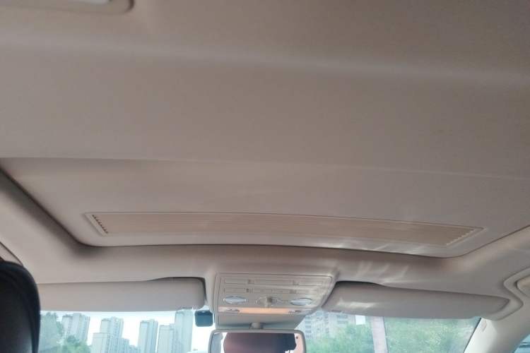 Used Volkswagen Phaeton 2012 3.0L Business Edition Headliner