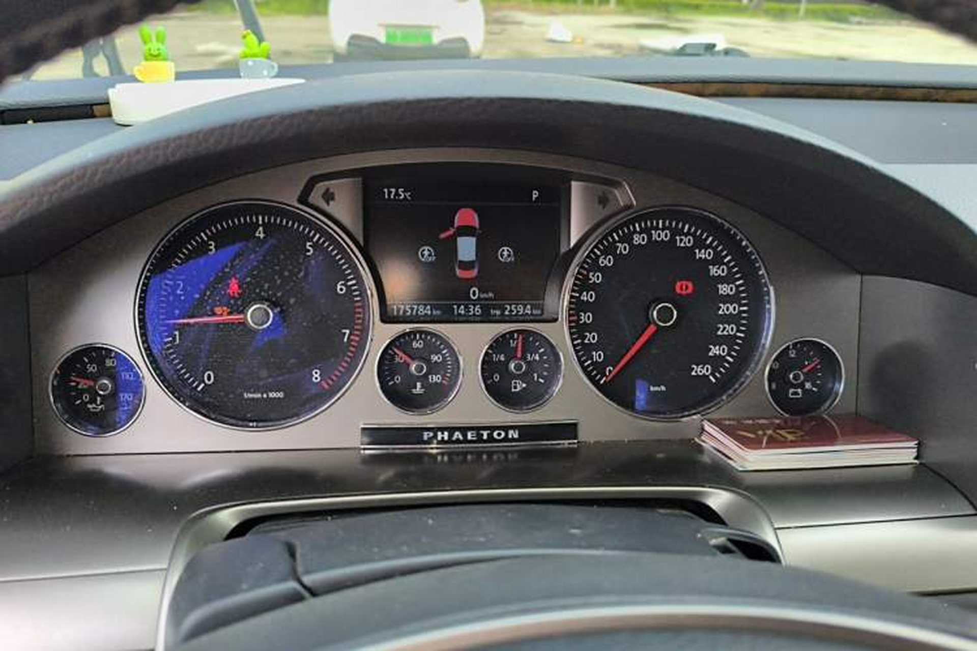 Used Volkswagen Phaeton 2012 3.0L Elite Custom Edition Instrument Cluster