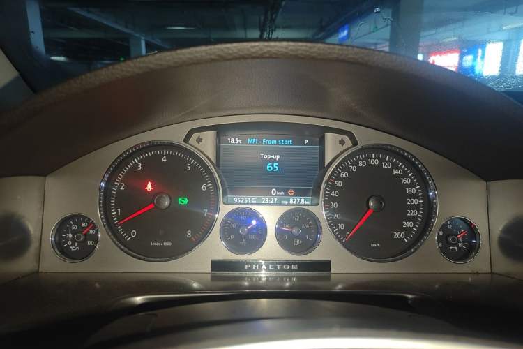 Used Volkswagen Phaeton 2012 3.0L Business Edition Instrument Cluster