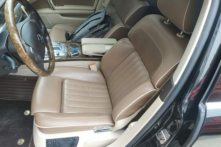 Used Volkswagen Phaeton 2012 3.6L Deluxe Custom Edition Left Front Seat