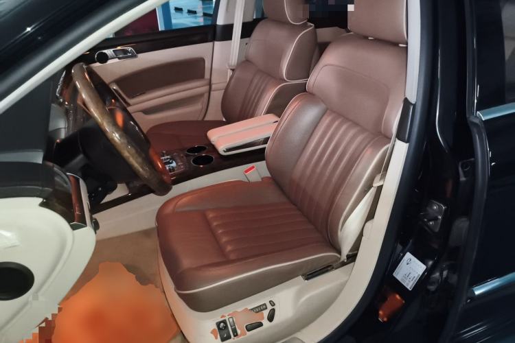 Used Volkswagen Phaeton 2012 3.6L Deluxe Custom Edition Left Front Seat