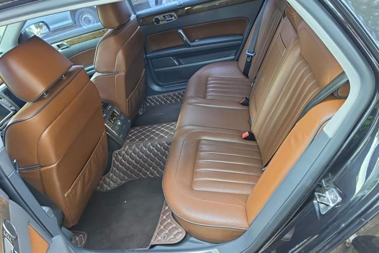 Used Volkswagen Phaeton 2012 3.0L Elite Custom Edition Left Rear Seat