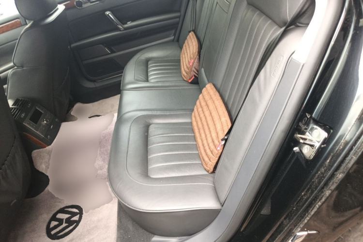 Used Volkswagen Phaeton 2012 3.0L Business Edition Left Rear Seat