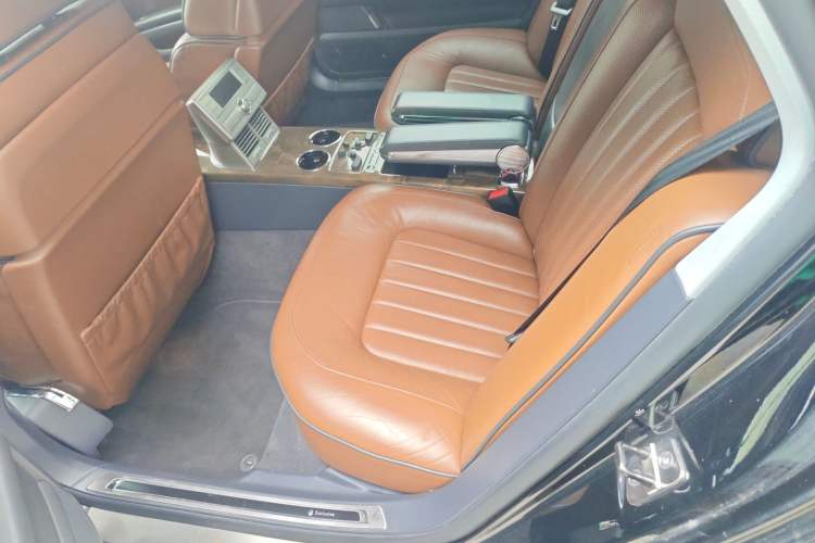 Used Volkswagen Phaeton 2012 3.6L Deluxe Custom Edition Left Rear Seat