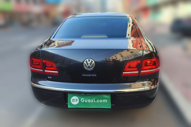 Used Volkswagen Phaeton 2012 3.0L Business Edition Rear