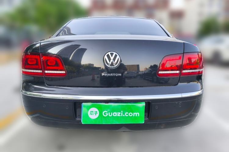 Used Volkswagen Phaeton 2012 3.0L Business Edition Rear