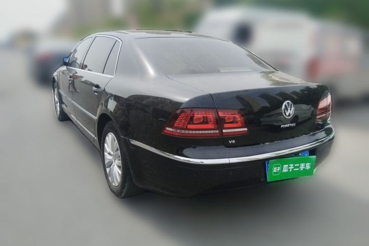 Used Volkswagen Phaeton 2012 3.0L Business Edition Rear Left 45 Deg