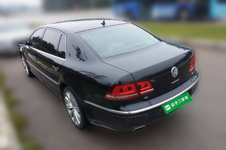 Used Volkswagen Phaeton 2012 4.2L Luxury Custom Edition Rear Left 45 Deg