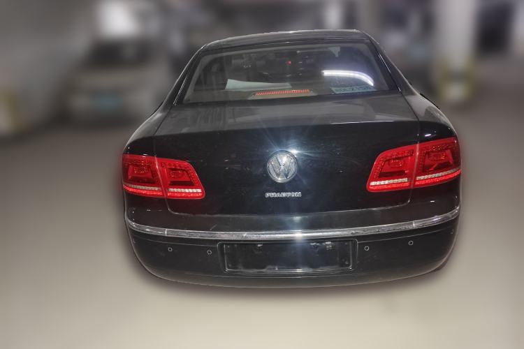 Used Volkswagen Phaeton 2012 3.0L Executive Version Rear