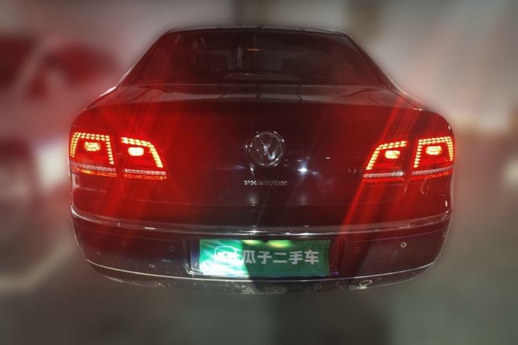 Used Volkswagen Phaeton 2012 3.0L Business Edition Rear