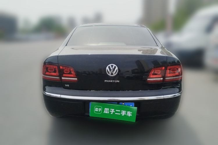 Used Volkswagen Phaeton 2012 3.0L Business Edition Rear