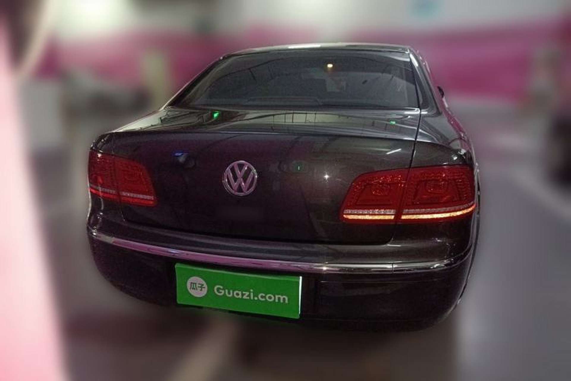 Used Volkswagen Phaeton 2012 3.0L Elite Custom Edition Rear