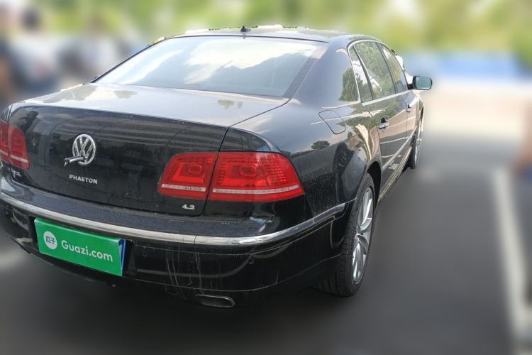 Used Volkswagen Phaeton 2012 4.2L Luxury Custom Edition Rear Right 45 Deg