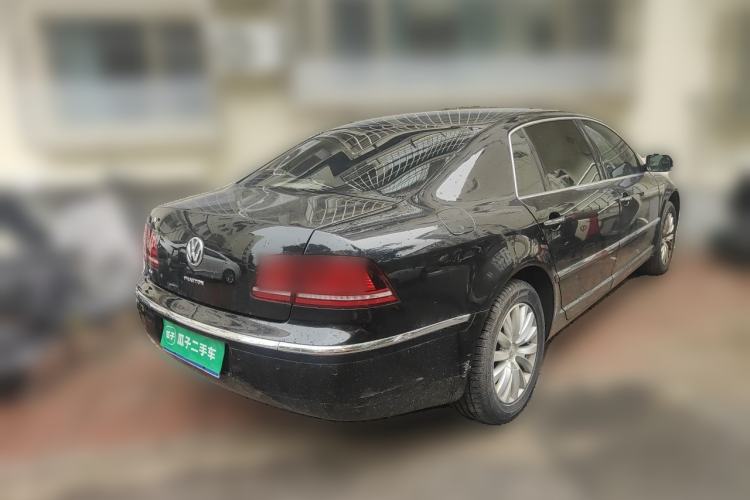 Used Volkswagen Phaeton 2012 3.0L Business Edition Rear Right 45 Deg