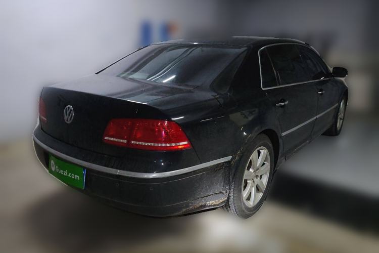 Used Volkswagen Phaeton 2012 3.0L Executive Version Rear Right 45 Deg