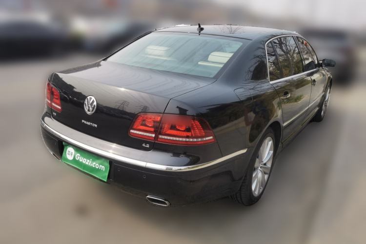 Used Volkswagen Phaeton 2012 4.2L Luxury Custom Edition Rear Right 45 Deg