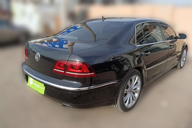 Used Volkswagen Phaeton 2012 4.2L Luxury Custom Edition Rear Right 45 Deg