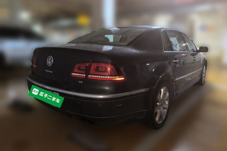 Used Volkswagen Phaeton 2012 3.0L Executive Version Rear Right 45 Deg