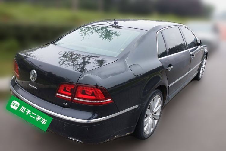 Used Volkswagen Phaeton 2012 4.2L Luxury Custom Edition Rear Right 45 Deg