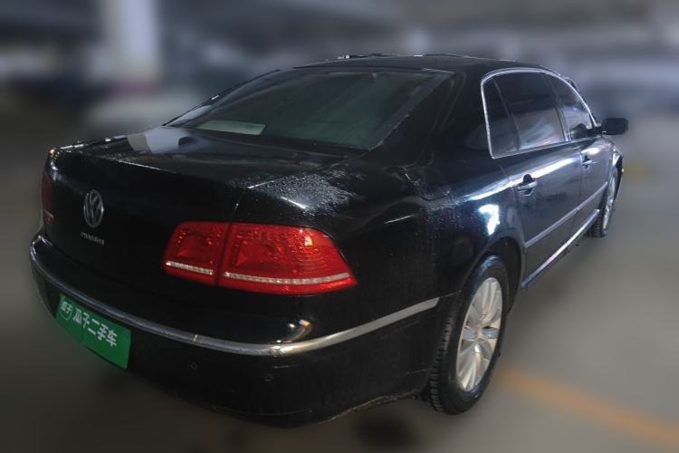 Used Volkswagen Phaeton 2012 3.0L Business Edition Rear Right 45 Deg