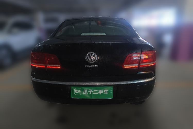 Used Volkswagen Phaeton 2012 3.0L Business Edition Rear