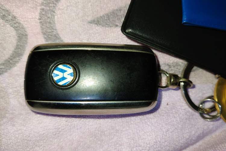 Used Volkswagen Phaeton 2012 3.0L Executive Version Vehicle Key