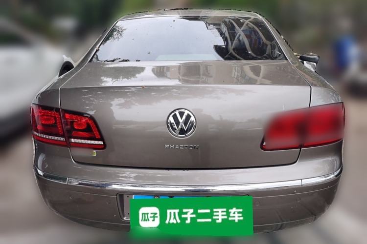 Used Volkswagen Phaeton 2012 3.0L Business Edition Exterior 4