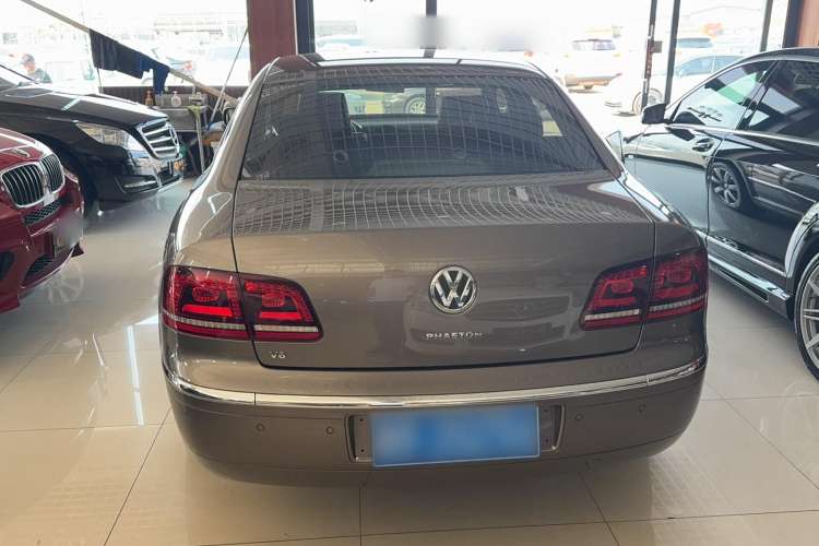 Used Volkswagen Phaeton 2012 3.0L Executive Version Exterior 4