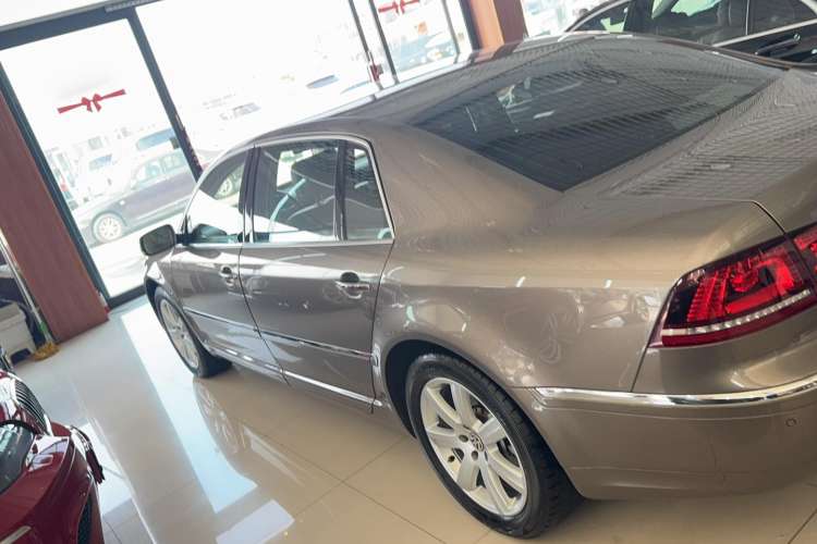Used Volkswagen Phaeton 2012 3.0L Executive Version Exterior 5