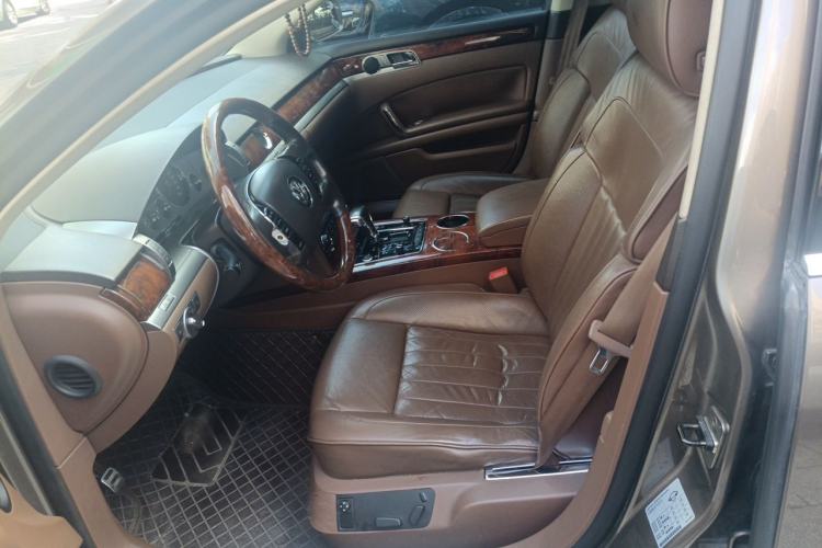 Used Volkswagen Phaeton 2012 3.0L Executive Version Left Front Seat
