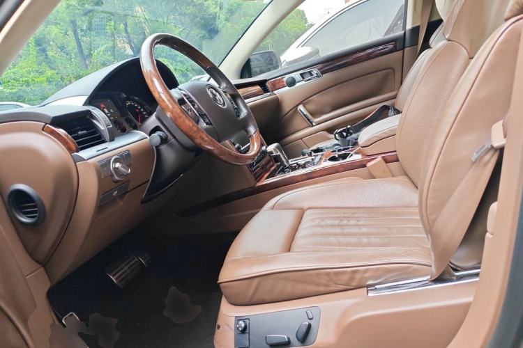Used Volkswagen Phaeton 2012 3.0L Executive Version Left Front Seat
