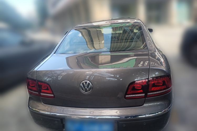 Used Volkswagen Phaeton 2012 3.0L Executive Version Rear